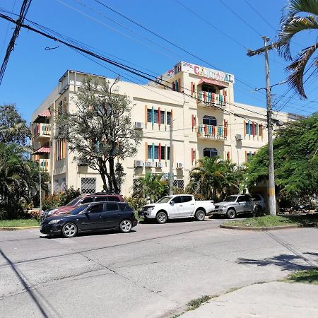 Hotel Carnaval La Ceiba Exterior photo