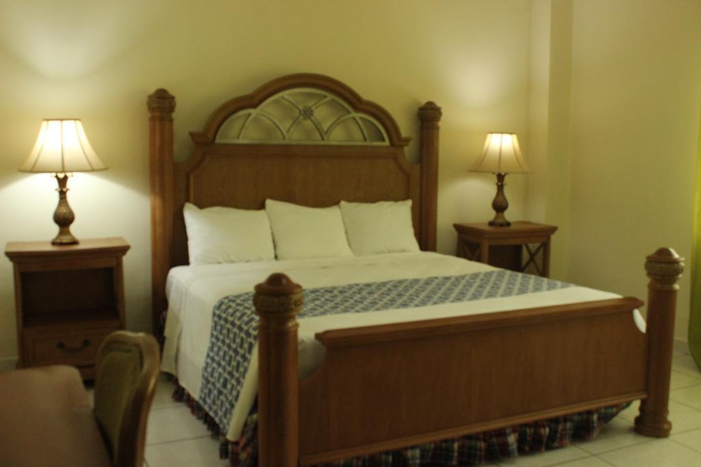 Hotel Carnaval La Ceiba Room photo