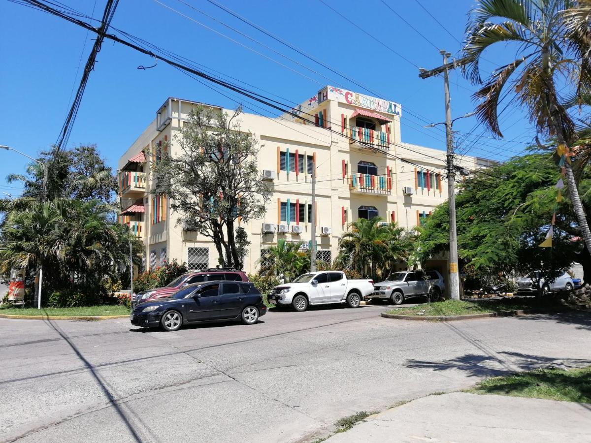 Hotel Carnaval La Ceiba Exterior photo